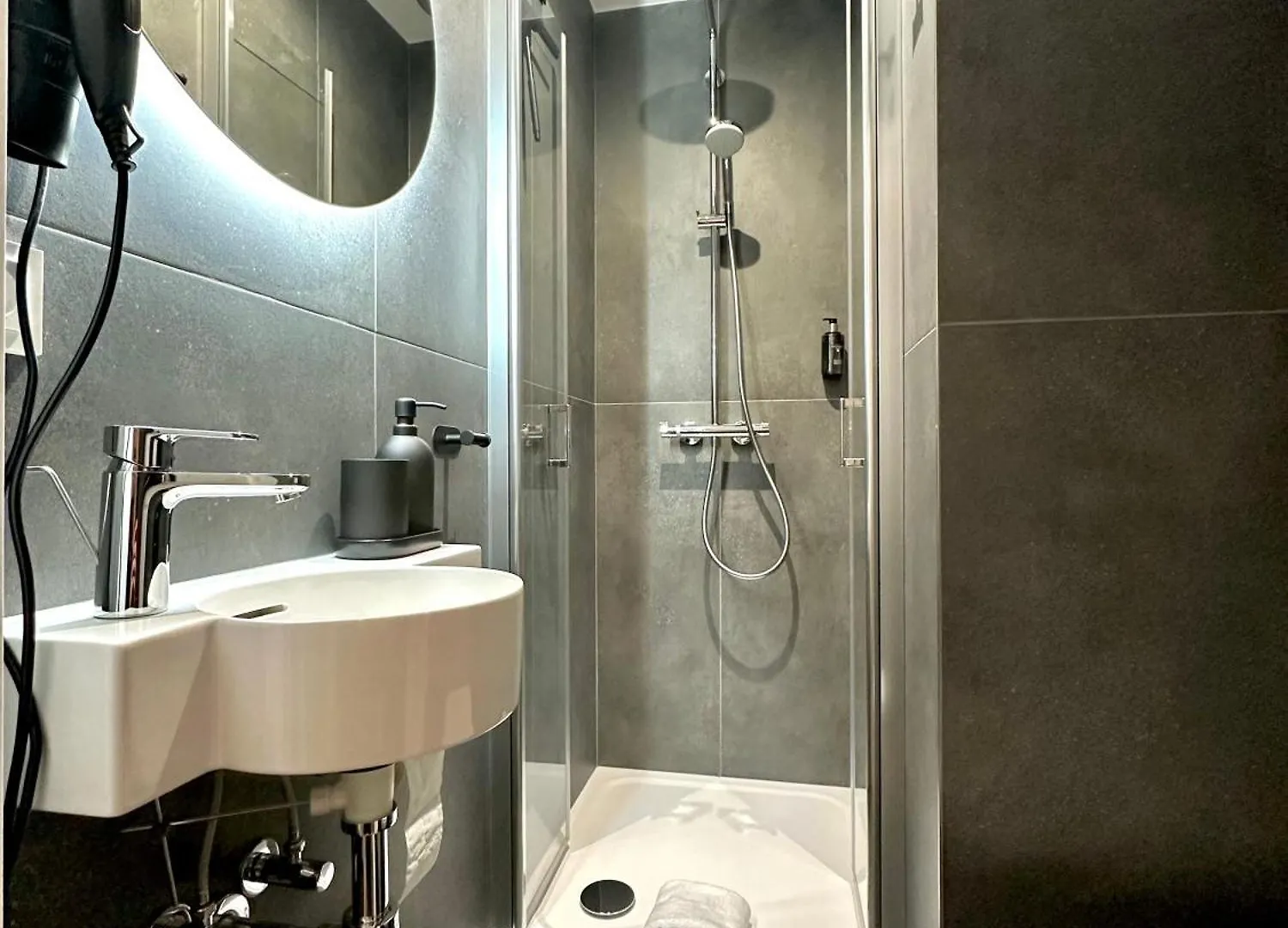 Botanique Rooms With Sauna By Homester Brünn Apartment