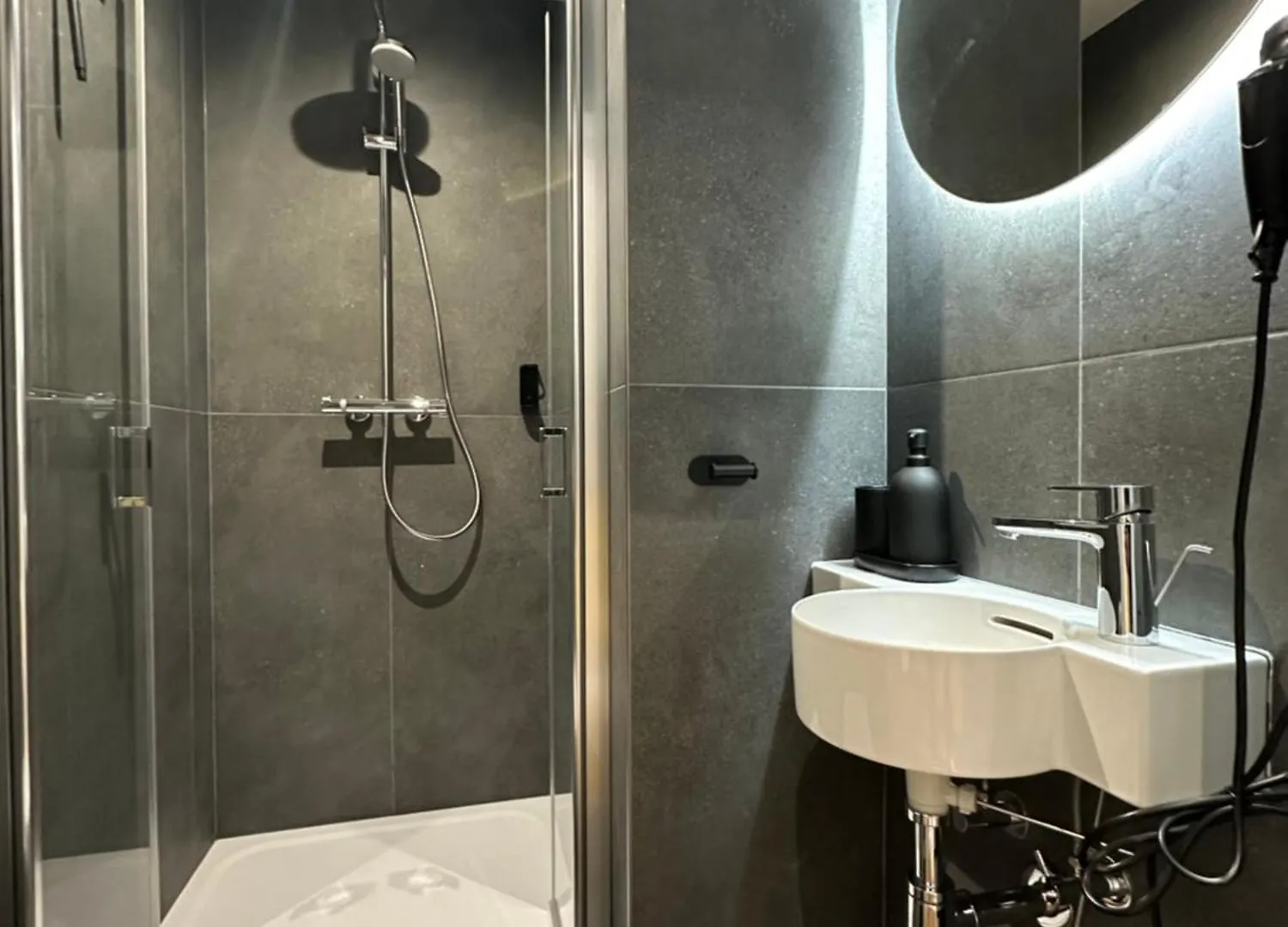 Apartment Botanique Rooms With Sauna By Homester Brünn